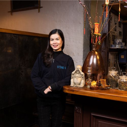 Foto von Ly, Inhaberin und Köchin von „Dong Da“